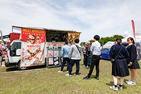 会場・人物