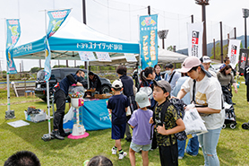 会場・人物