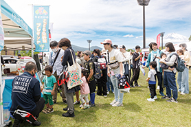 会場・人物