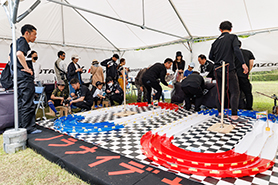 会場・人物