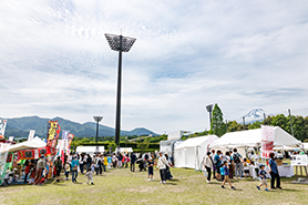 会場・人物