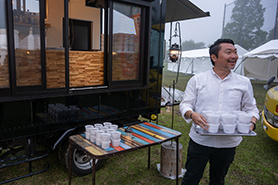 会場・人物