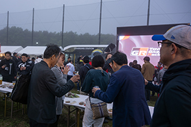 会場・人物