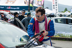 会場・人物