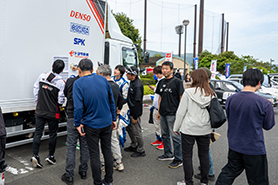 会場・人物