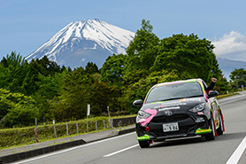 会場・人物