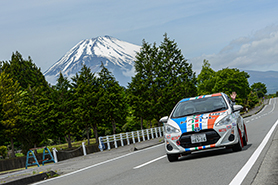 会場・人物