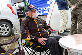 会場・人物