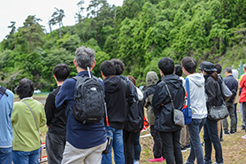 会場・人物