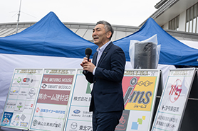 会場・人物