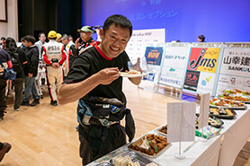 会場・人物