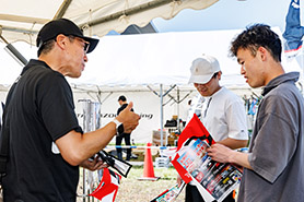 会場・人物