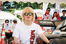 会場・人物