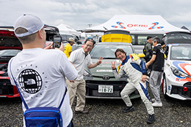 会場・人物
