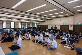 会場・人物