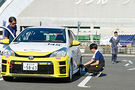 会場・人物