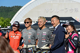 会場・人物