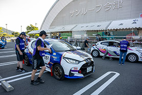 会場・人物