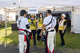 会場・人物