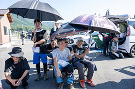 会場・人物
