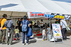 会場・人物
