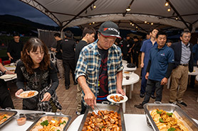 会場・人物