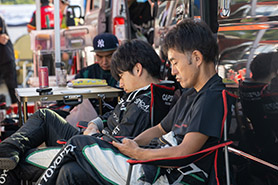 会場・人物