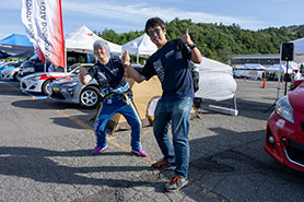 会場・人物