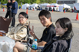 会場・人物