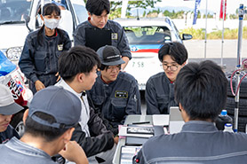 会場・人物