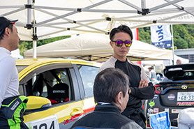 会場・人物