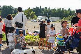 会場・人物