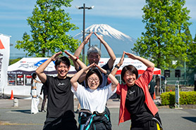 会場・人物