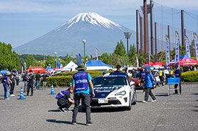 会場・人物