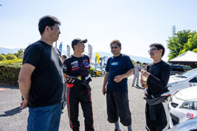 会場・人物