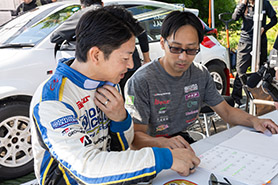 会場・人物