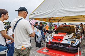 会場・人物