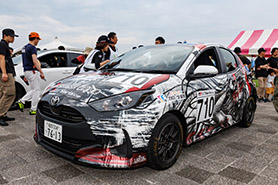 会場・人物