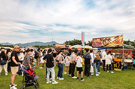 会場・人物