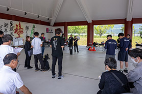 会場・人物