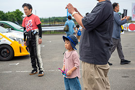 会場・人物