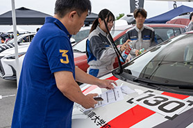 会場・人物