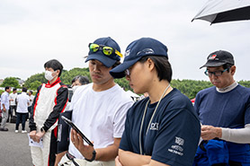 会場・人物