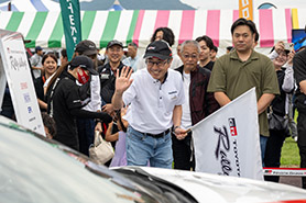 会場・人物