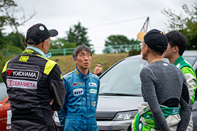 会場・人物