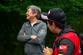 会場・人物