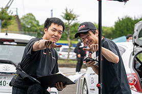 会場・人物