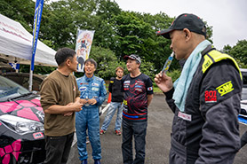 会場・人物
