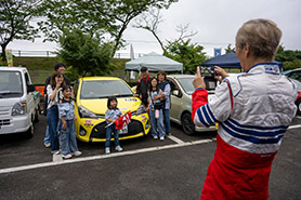 会場・人物