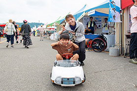 会場・人物